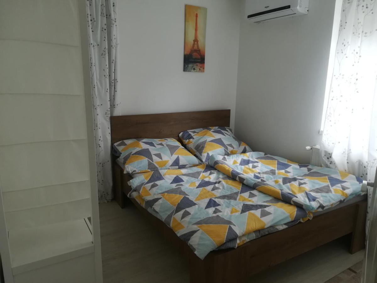 Balatinus Apartmanhaz Siofok Exterior photo