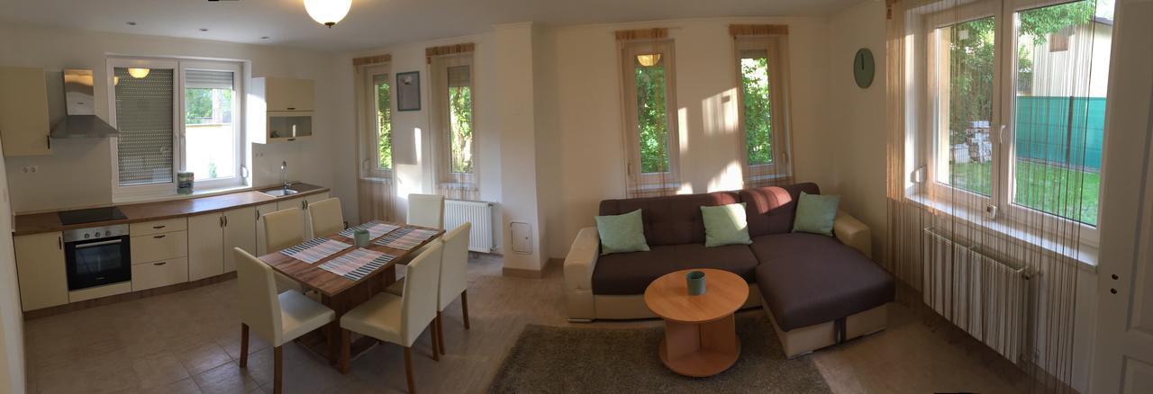 Balatinus Apartmanhaz Siofok Exterior photo