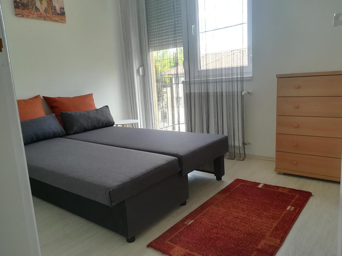 Balatinus Apartmanhaz Siofok Exterior photo